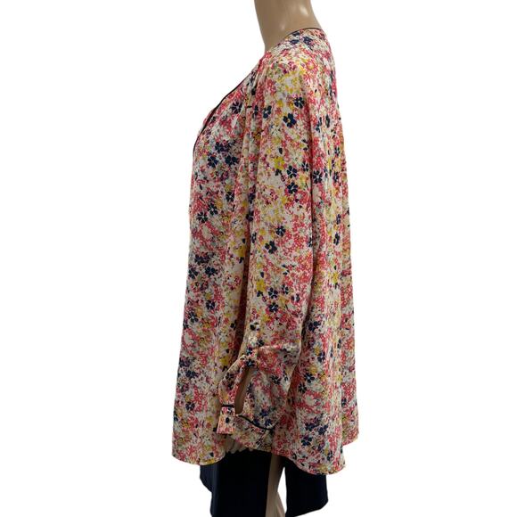 Modcloth Floral Burst Podcast Co-Host Blouse - Picture 7 of 11